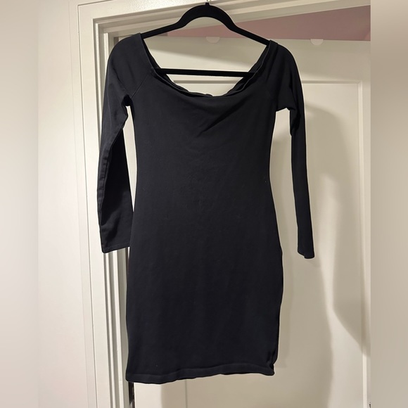 Express Black Off The Shoulder Strapless Mini Dress - Picture 2 of 6